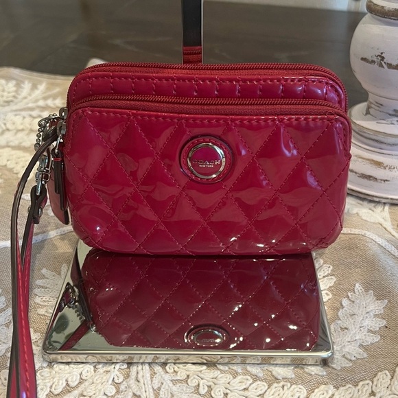 Coach Poppy Liquid Glass Wristlet - Dark Pink - Picture 1 of 7